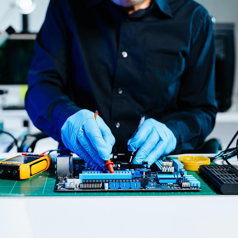 Testes funcionais de soluções eletrônicas